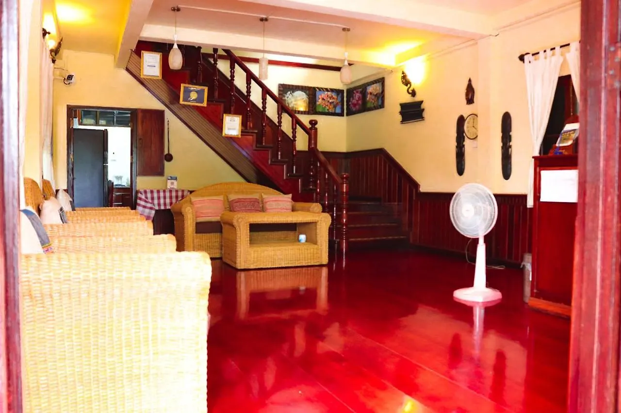 Villa Ban Lakkham Luang Prabang 0*,